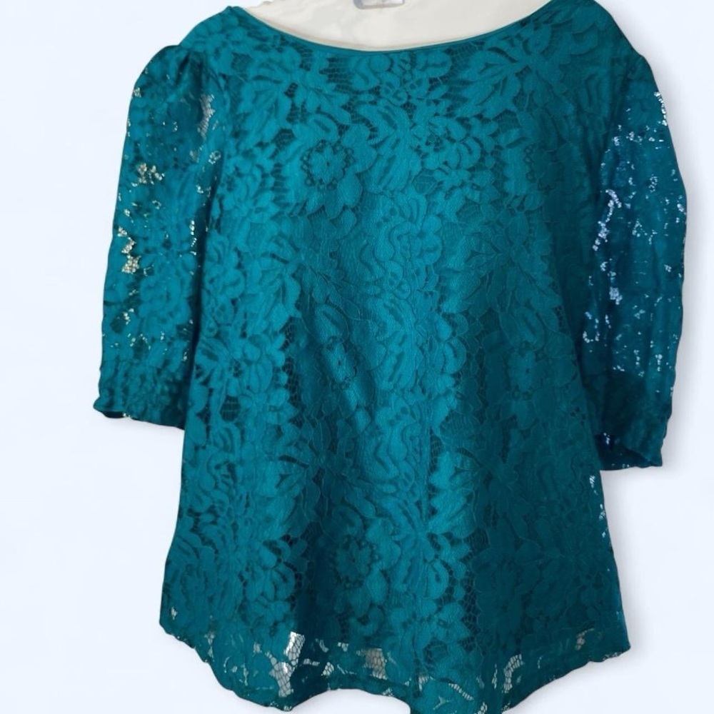 Worthington Teal lace short sleeve blouse L